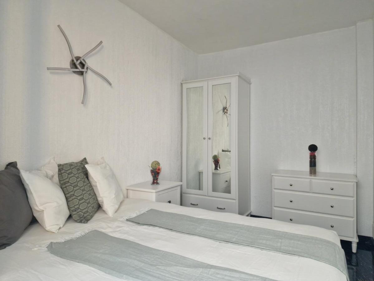 Onyx Apartment Пуерто-дель-Кармен Екстер'єр фото